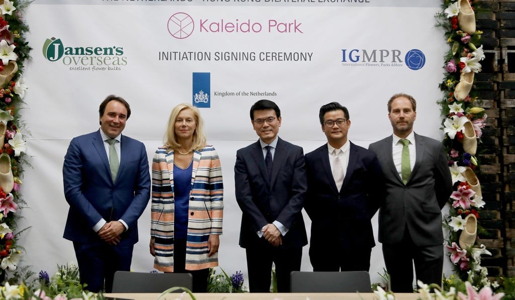 (From left) Dutch floriculture expert Ibo Gülsen; Sigrid Kaag, Dutch Minister for Foreign Trade and Development Cooperation; Edward Yau Tang-wah, Secretary for Commerce and Economic Development of Hong Kong; entrepreneur Alan Fang and Peter Elstgeest, key account manager of Jansen’s Overseas, a Dutch floral company, at the signing ceremony. Photo: Handout (From left) Dutch floriculture expert Ibo Gülsen; Sigrid Kaag, Dutch Minister for Foreign Trade and Development Cooperation; Edward Yau Tang-wah, Secretary for Commerce and Economic Development of Hong Kong; entrepreneur Alan Fang and Peter Elstgeest, key account manager of Jansen’s Overseas, a Dutch floral company, at the signing ceremony. Photo: Handout