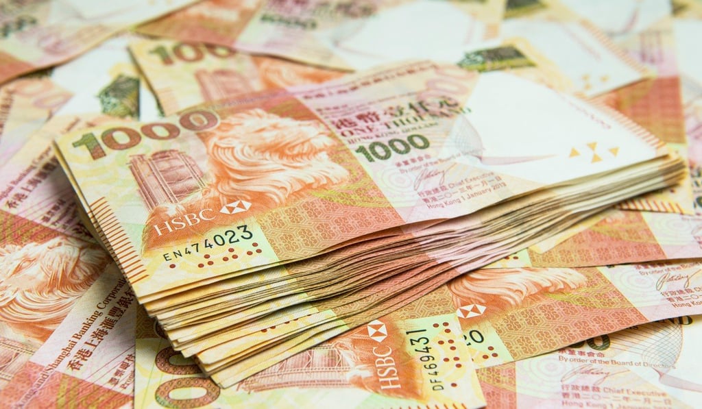 Prop notes must be at least 20 per cent smaller or larger than real ones. Photo: Shutterstock