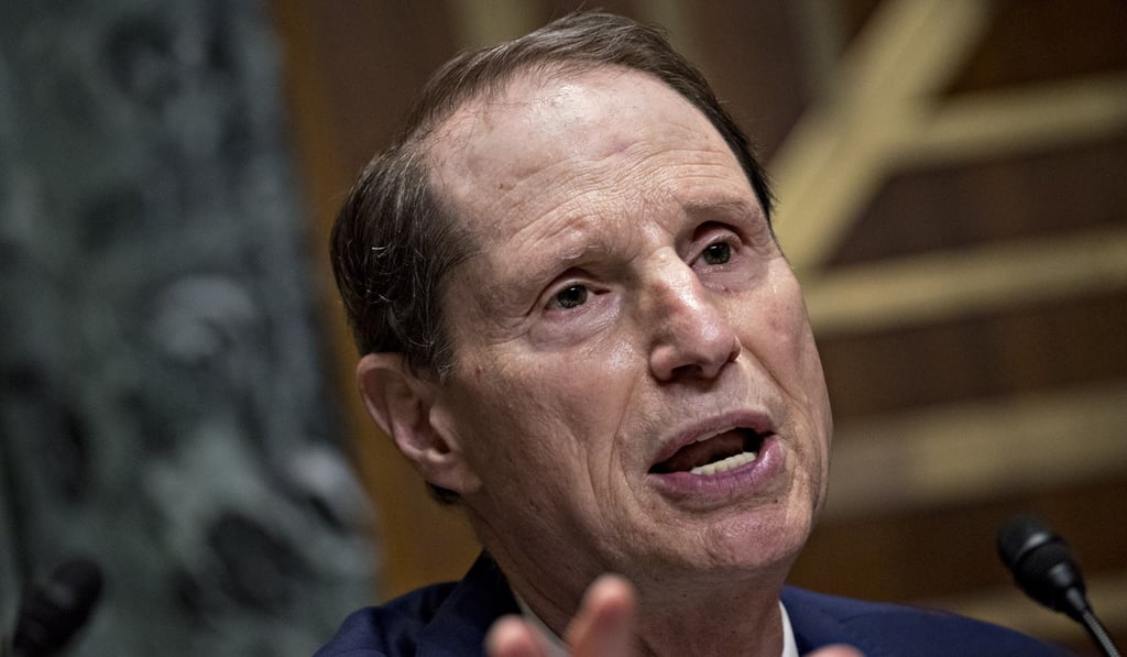 Ron Wyden of Oregon, the senior Democrat on the Senate Finance Committee, noted that some in the US intelligence community had considered ZTE an espionage threat for years. Photo: Bloomberg