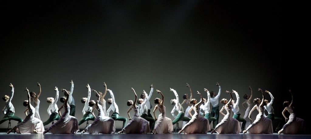 ‘Alento’ is inspired by many different styles of dance, including jazz, classic ballet and modern dance.