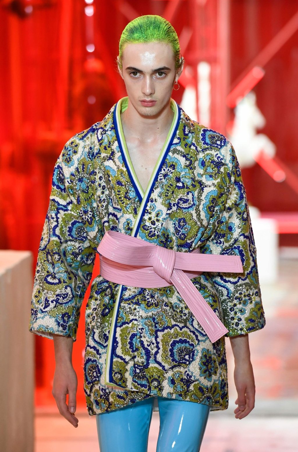 Paris Men s Fashion Week brands think pink as designs let men embrace their feminine side South China Morning Post