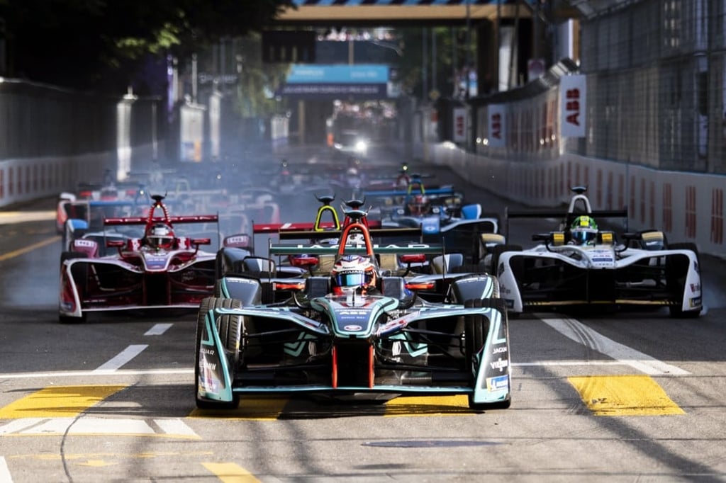 Mitch Evans (front) of the Panasonic Jaguar Racing team competes during the Zurich E-Prix, the 10th stage of the 2017-18 Formula E championship. Photo: EPA