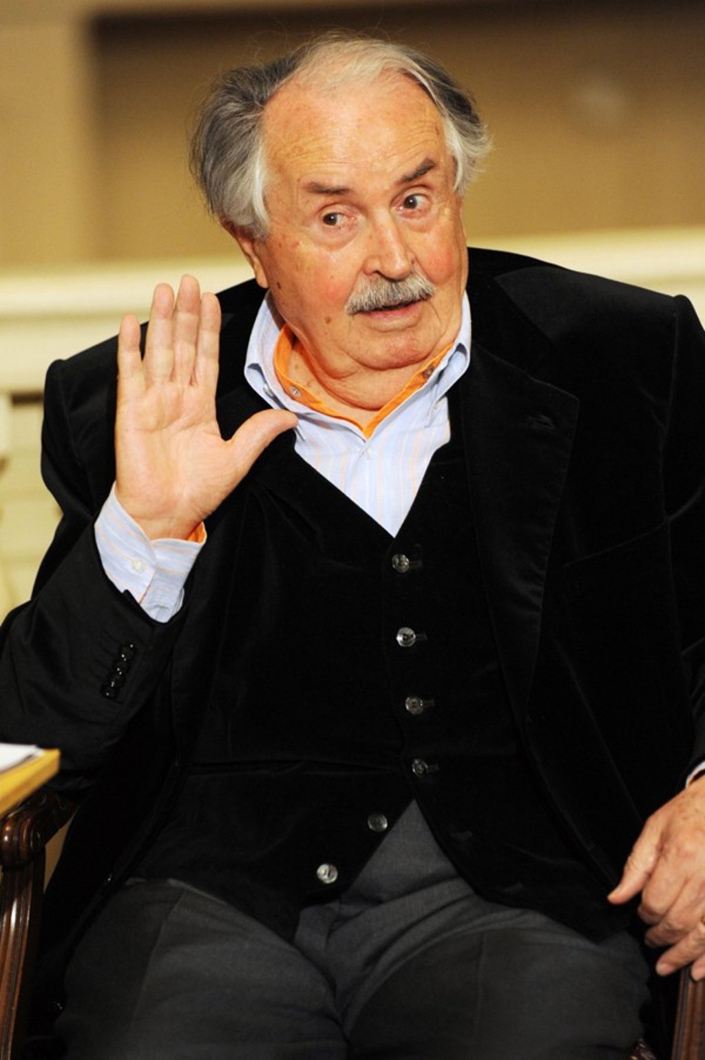 Poet and screenwriter Tonino Guerra. Picture: Alamy