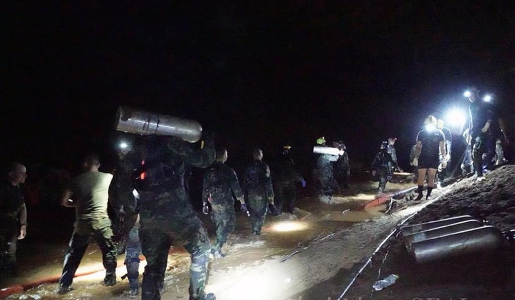 Thai military personnel inside the cave complex at Tham Luang cave in Khun Nam Nang Non Forest Park, Chiang Rai. Photo: EPA