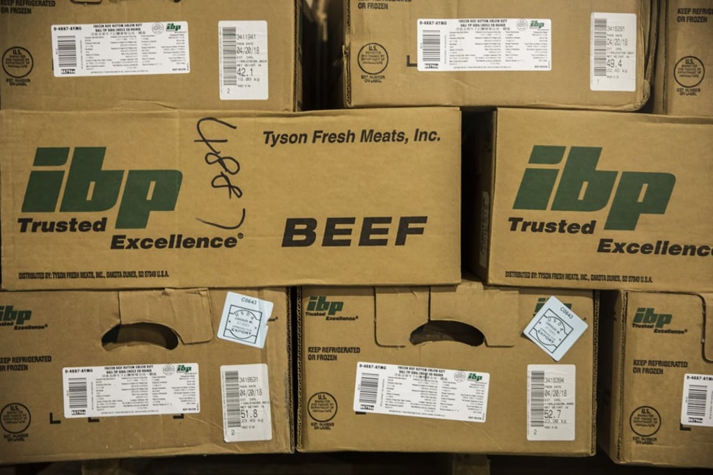 The intensifying trade war may make it tougher for American cattle farmers and meatpackers to sell to China. Photo: Bloomberg