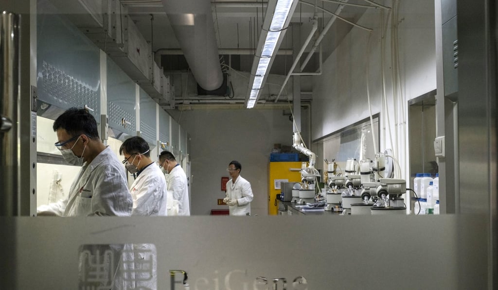 Researchers at BeiGene’s R&D centre in Beijing, where cancer drugs are being developed. Photo: Bloomberg