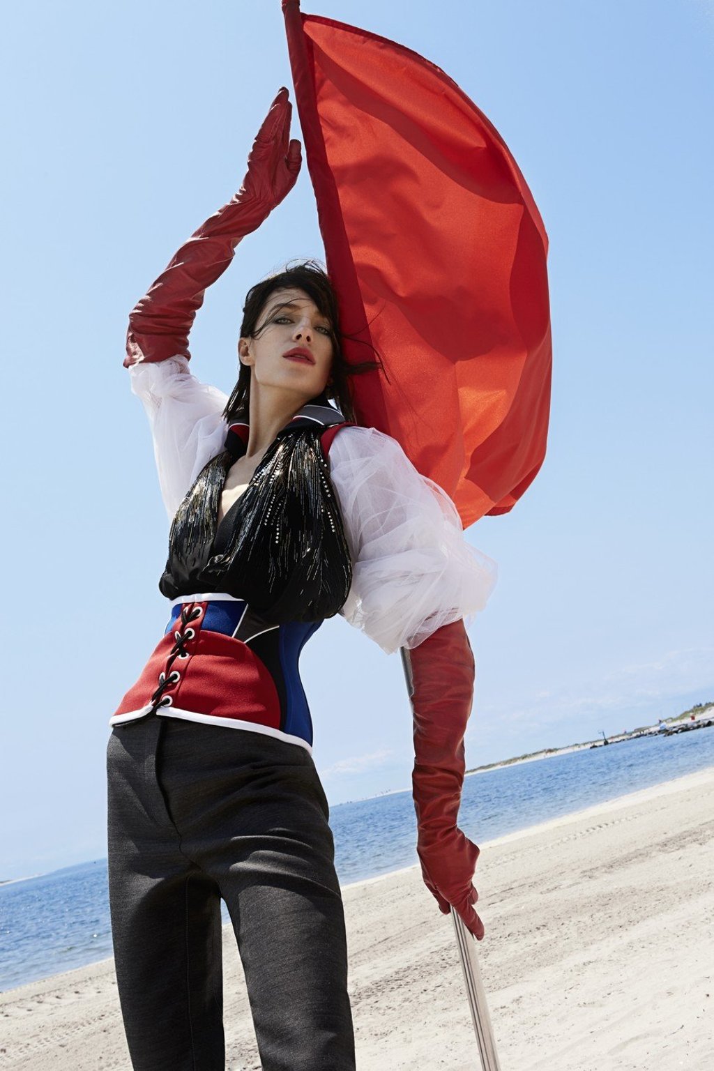 LOUIS VUITTONSleeveless embroidered mixed material bustier with collar, HK$90,500 Tapered trousers, HK$11,900AMATO NEW YORKRegina Gloves, HK$2,020