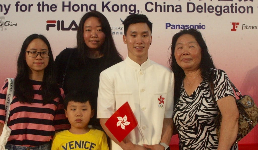 Shek Wai-hung with his mother (right) and family. Shek Wai-hung with his mother (right) and family.
