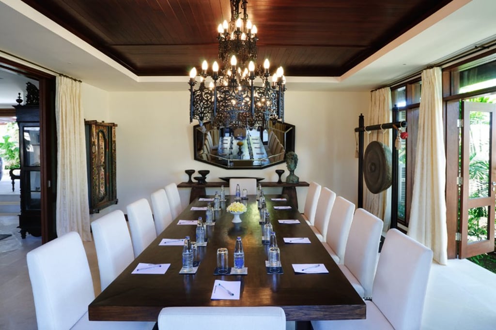 Only 30 guests will be able to experience the one-night-only dinner at The Ungasan Clifftop Resort. Only 30 guests will be able to experience the one-night-only dinner at The Ungasan Clifftop Resort.