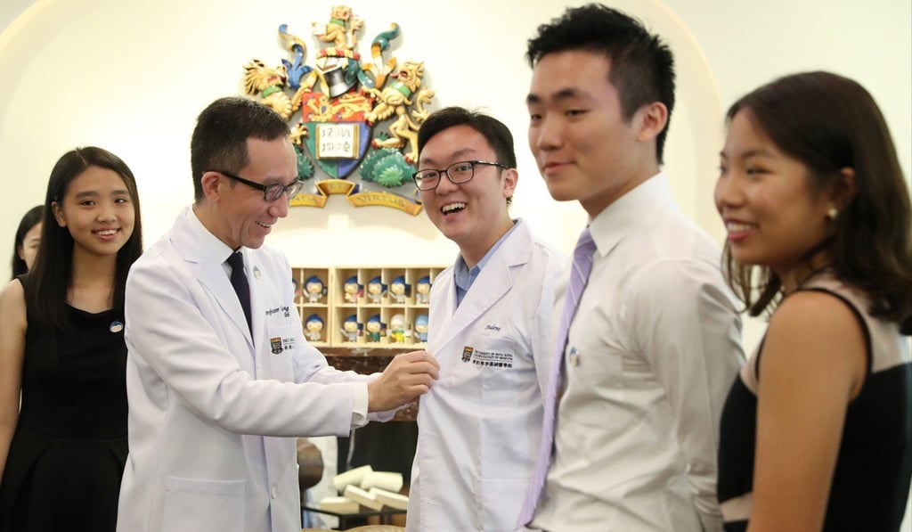 Professor Gabriel Leung (second from left) with medical students. Photo: K.Y. Cheng