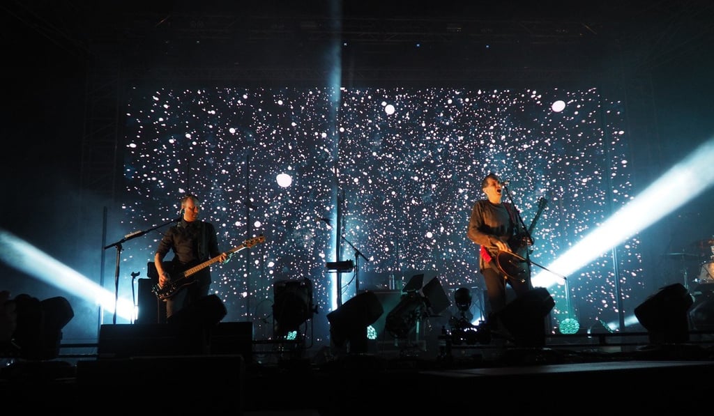 Icelandic post-rock band Sigur Rós created the soundtrack to a 24-hour live-streamed video using music software that continuously randomised tracks in one of its songs ‘Óveður’.