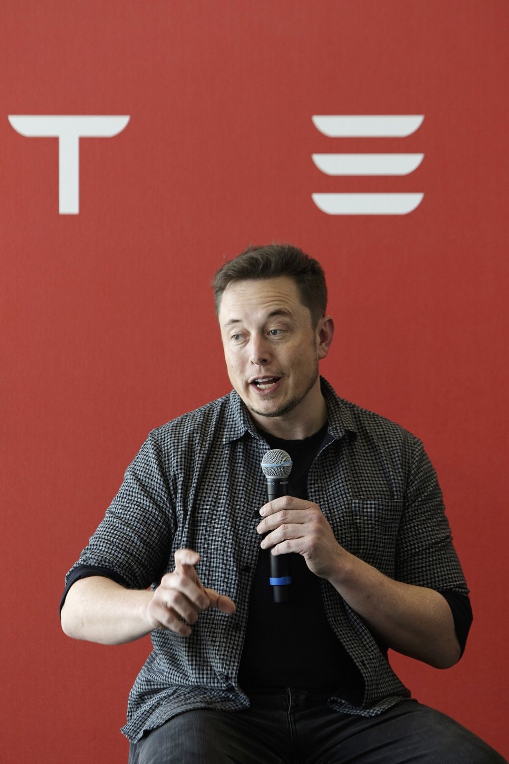 In recent weeks, Tesla CEO Elon Musk’s increasingly erratic behaviour has caused confusion to Tesla investors and board members alike. Photo: Troy Harvey/Bloomberg