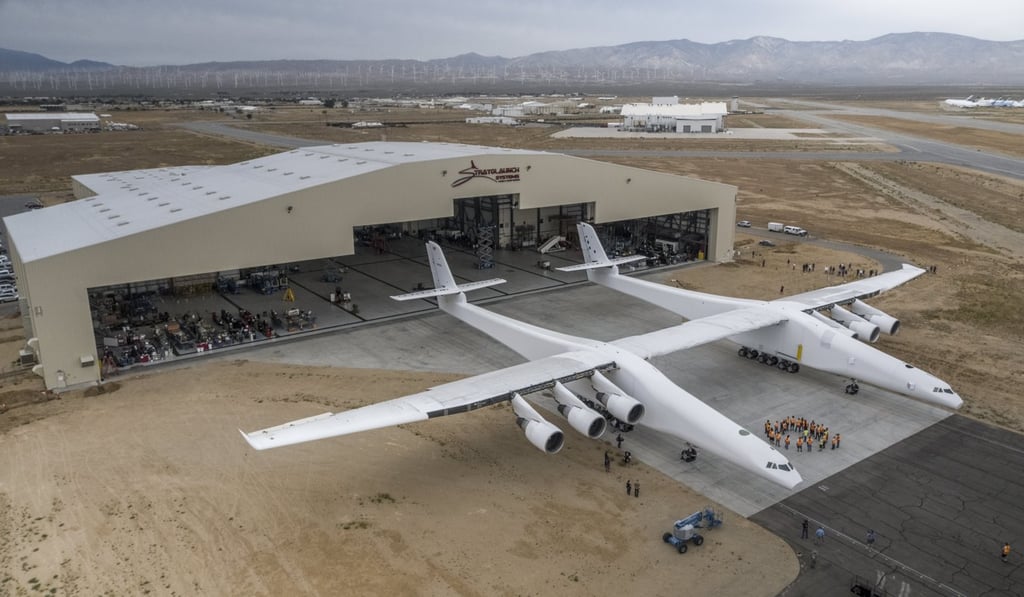 The Stratolaunch aircraft rolls out of its hangar for the first time in California in 2017. Photo: EPA/Stratolaunch Systems