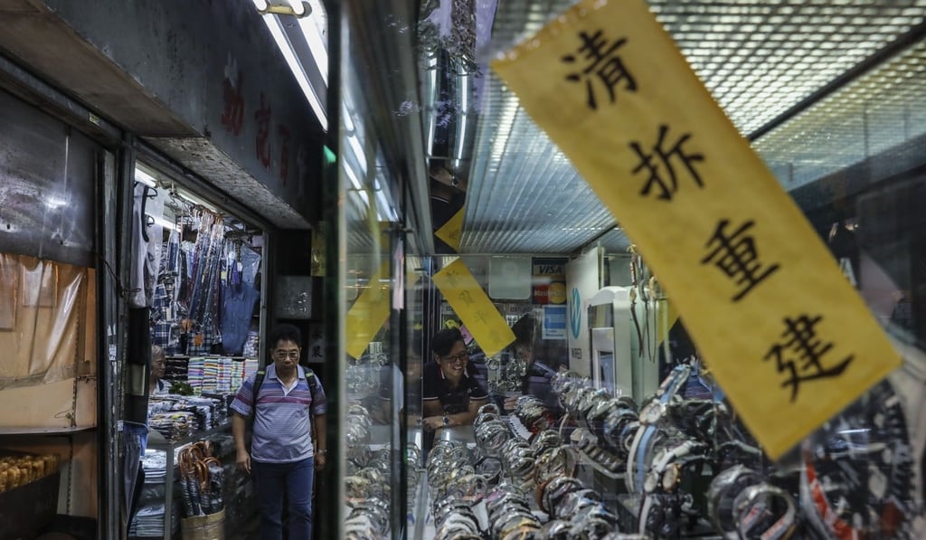 Stall holders in Kwun Tong will get as much as HK$1.8 million depending on the size of their store. Photo: Sam Tsang