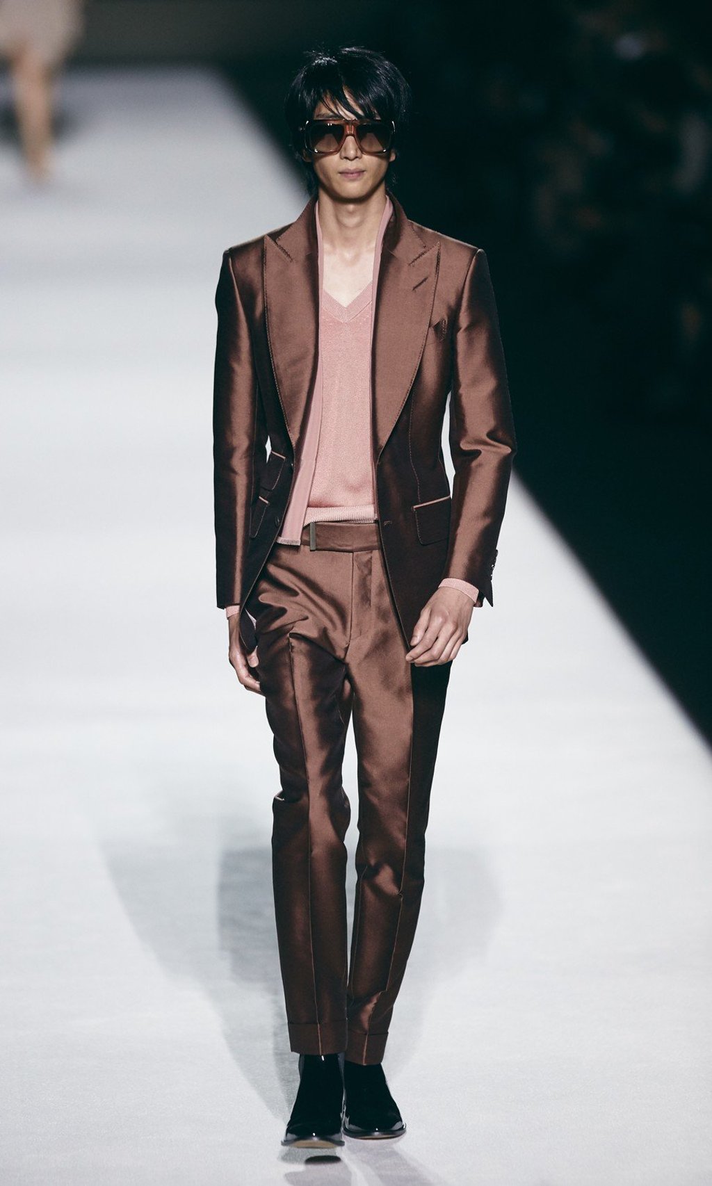 Tom Ford’s spring/summer 2019 collection included looks for men, unified in colour with women’s, such as glitzy brown. Photo: AP