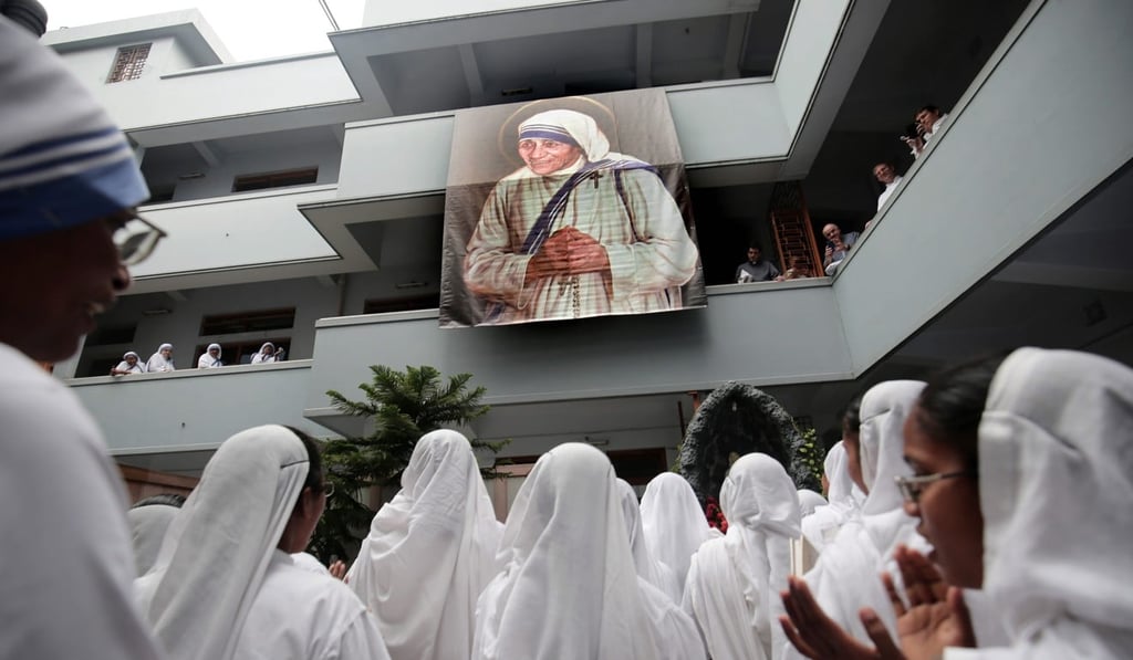 Nuns take part in a prayer service during a mass marking Mother Teresa's 21st death anniversary at the Missionaries of Charity in Kolkata, India, last week. Photo: EPA