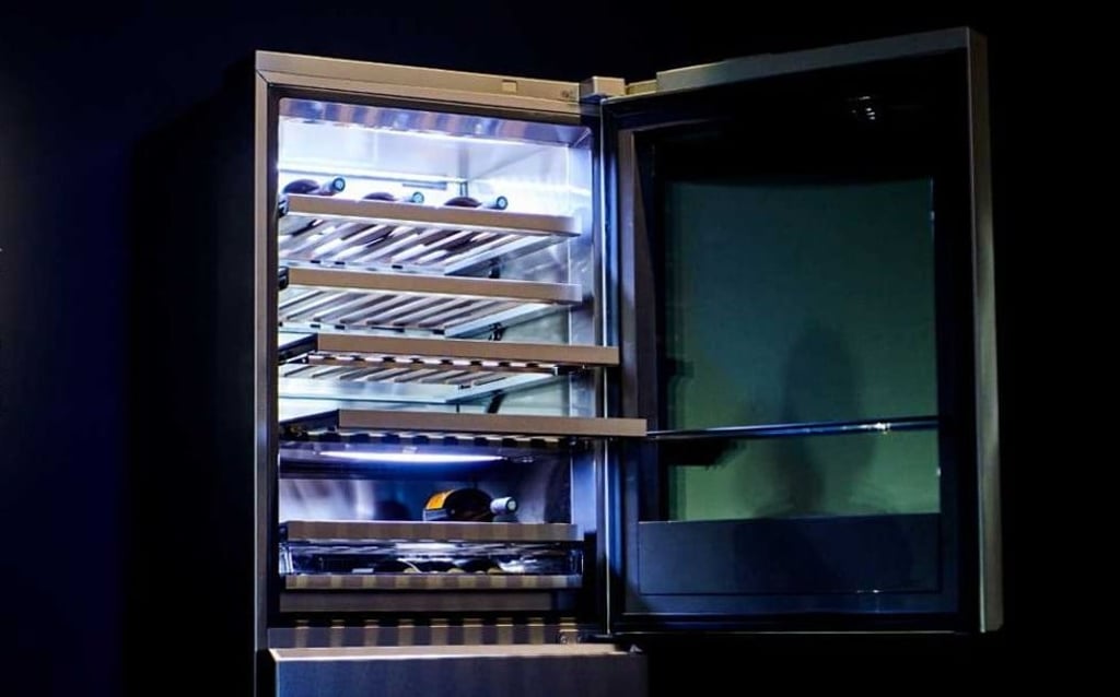 LG Signature’s wine cellar keeps wines at different temperatures to suit their style. LG Signature’s wine cellar keeps wines at different temperatures to suit their style.