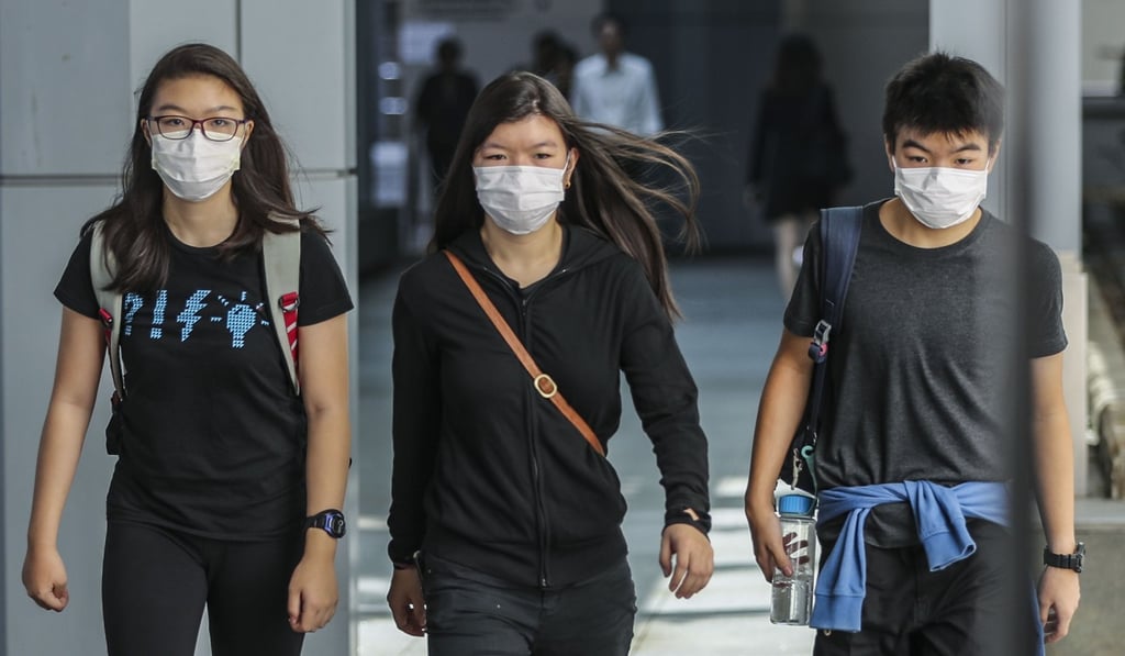Carly Khaw Ka Ling, Khaw May Ling and Khaw Ka Ming attending the murder trial of their father, Khaw Kim Sum, at the High Court in Admiralty. Photo: Edward Wong