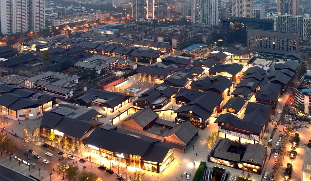 Swire Properties has a 50 per cent stake in Sino-Ocean Taikoo Li Chengdu. The development makes use of traditional Sichuan-style architectural features. Photo: Handout