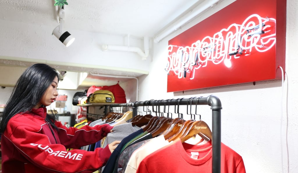 Chinese millennials embrace Supreme streetwear brand and counterfeiters step in to feed demand South China Morning Post