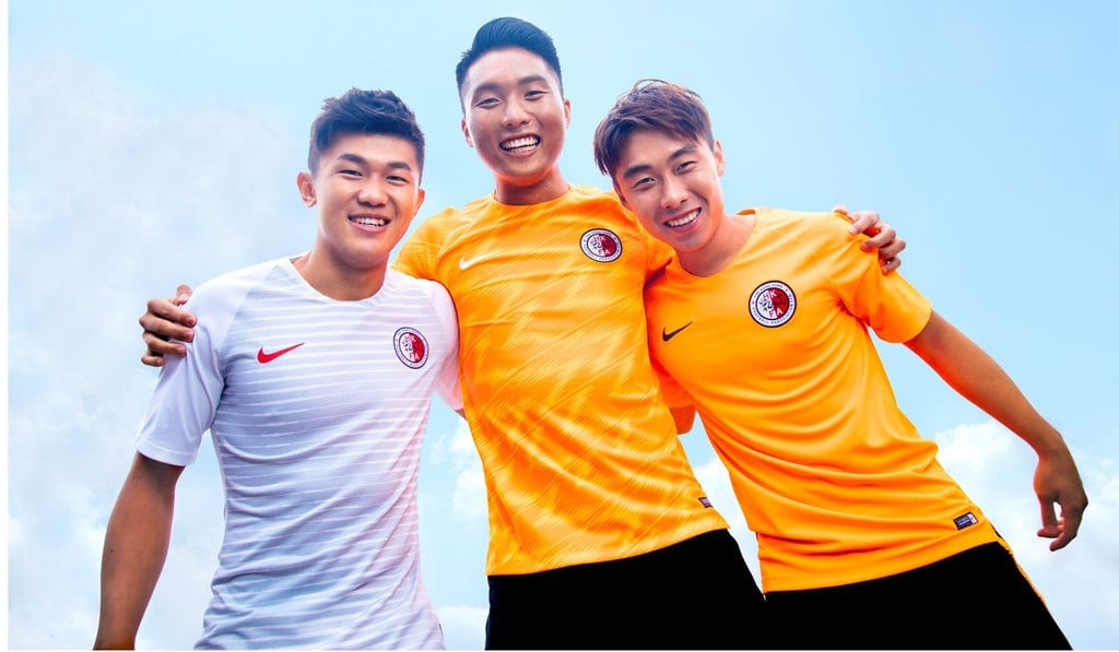 Nike hkg shirt top