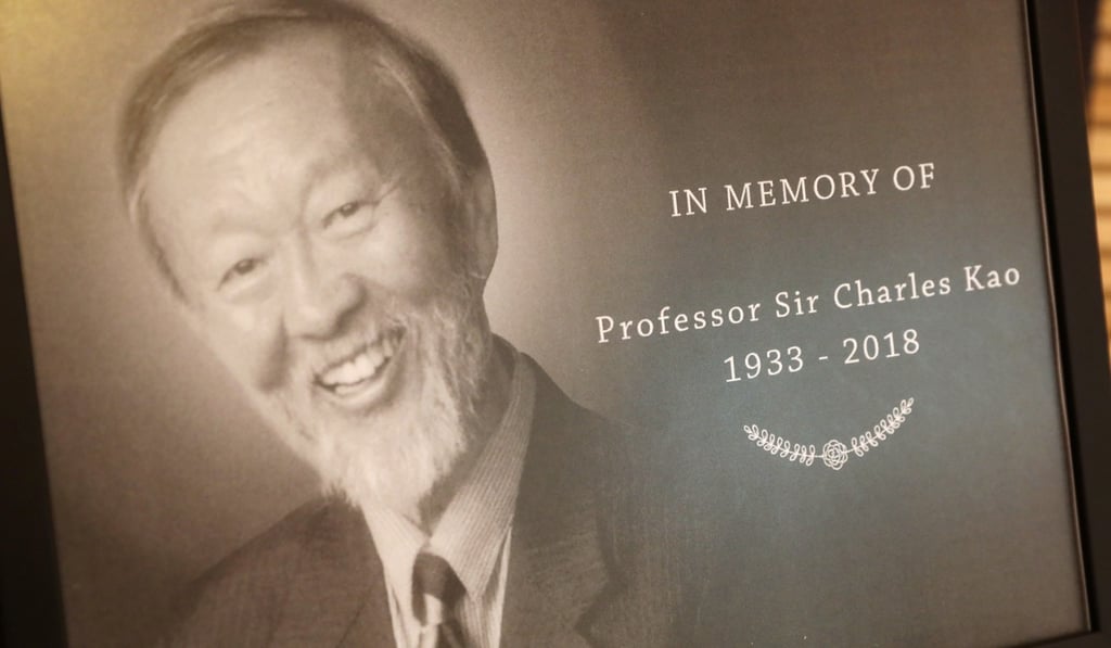 Chinese university set up a book of condolence on Monday. Photo: K.Y. Cheng