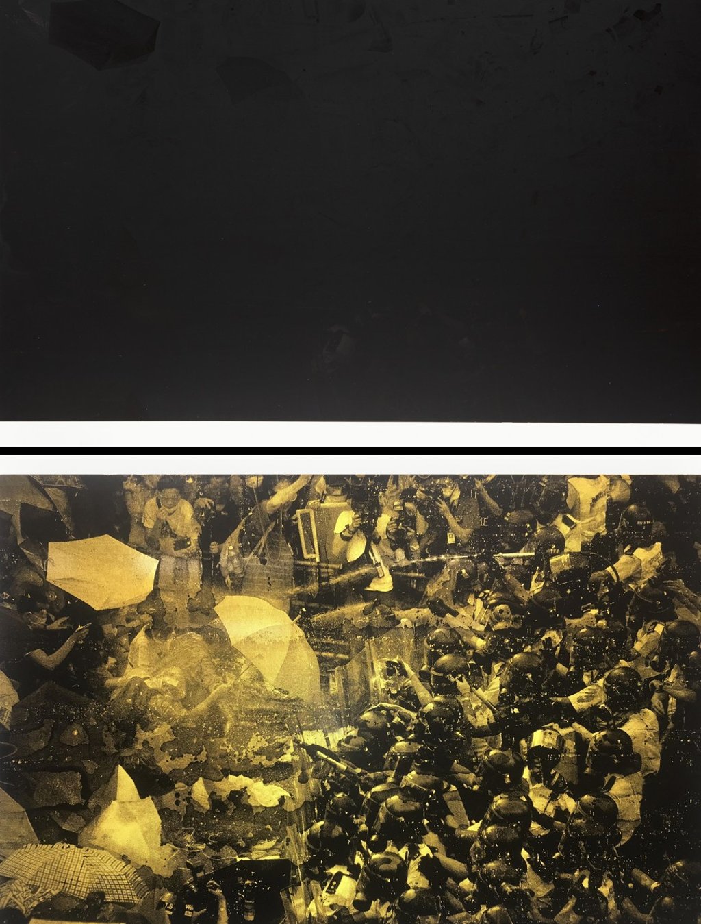 Thomas’ 2018 work ‘I Think It’s Gonna Rain Today (Black on Black)’ shown pre-camera flash (top) and with camera flash (bottom). Photo: AFP