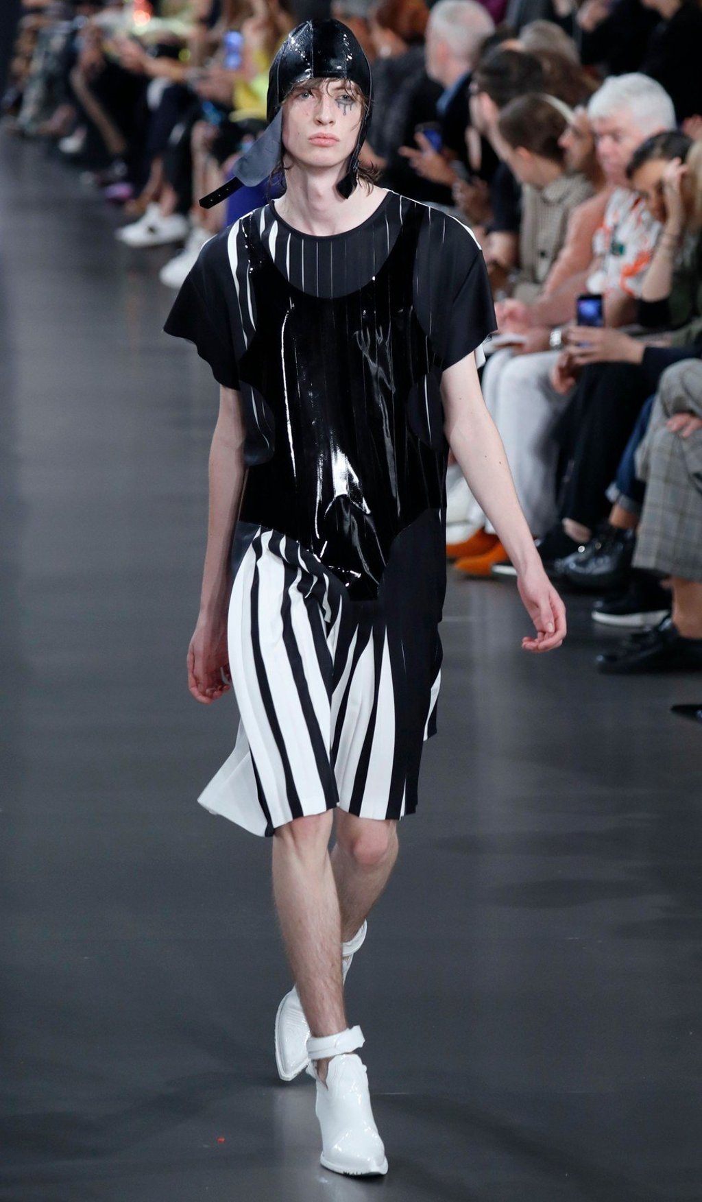 A model presents one of Maison Margiela’s creations during its spring/summer 2019 show at Paris Fashion Week. Photo: AFP