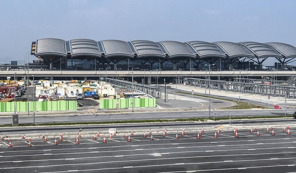 Exterior of the Hong Kong immigration building. Photo: Cannix Yau