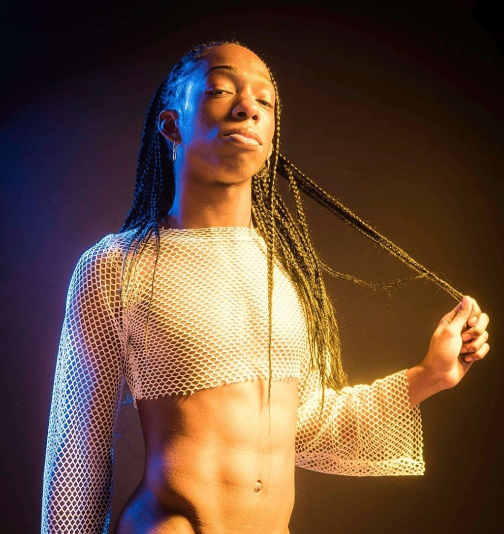 Karnage Kills has faced homophobia throughout his career.