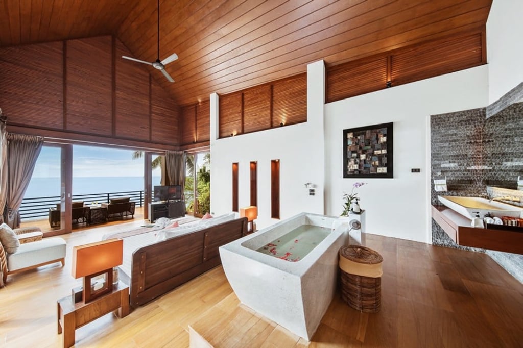 Each bedroom at the beachfront villa, Baan Hinyai, on Koh Samui has its own bathroom. Photo: Baan Hinyai
