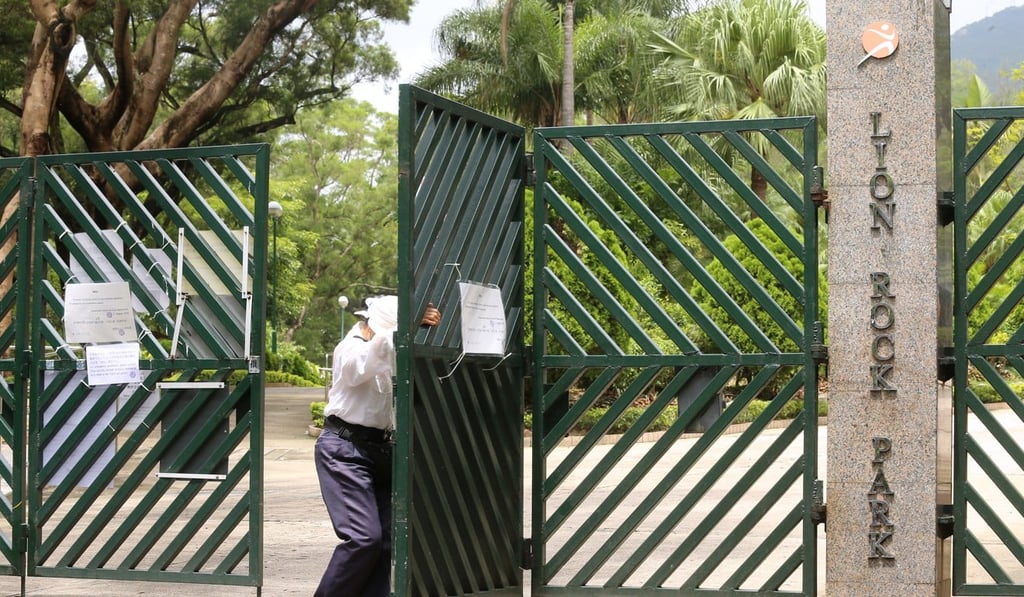 Of the 29 local cases of dengue fever, 19 had gone to Lion Rock Park in Wong Tai Sin. Photo: Dickson Lee