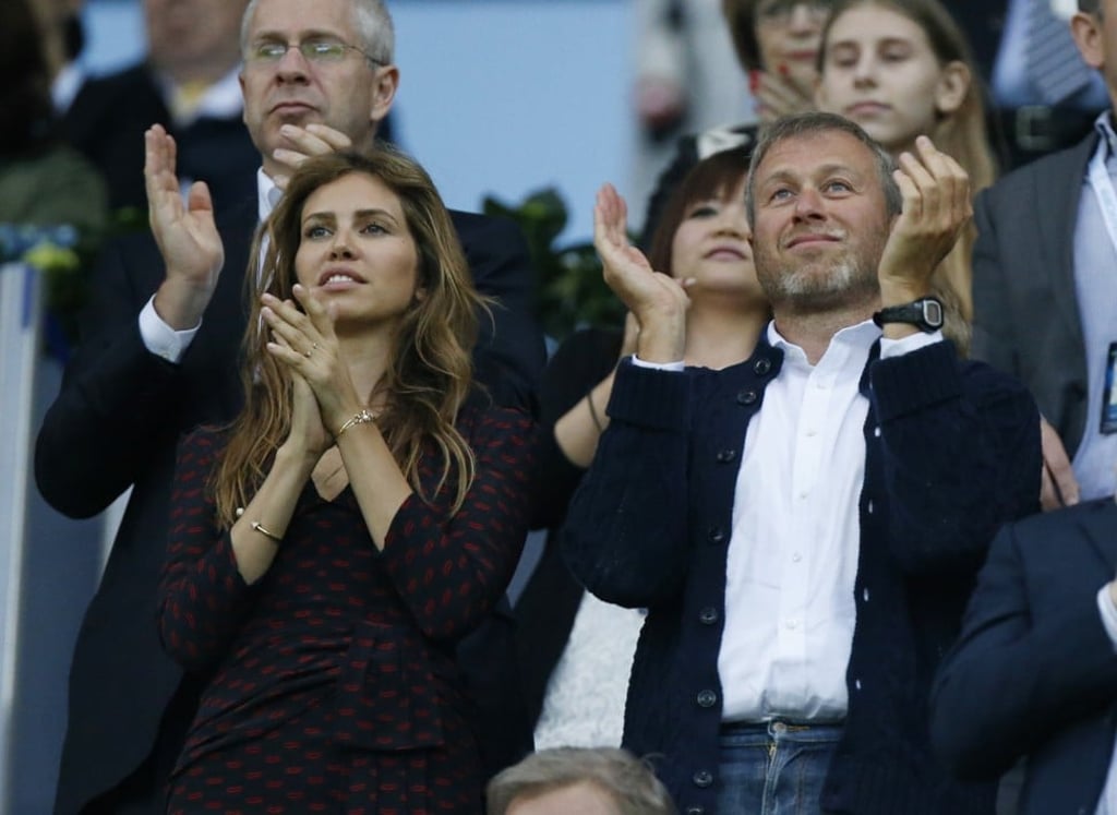 Roman Abramovich and his wife of 10 years, Dasha Zhukova. They announced their divorce in 2017. Photo: AP