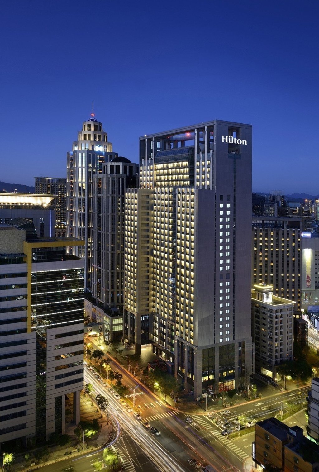 The new Hilton Taipei Sinban is less-than “ideally located” in New Taipei City.