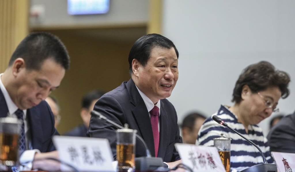Shanghai mayor Ying Yong (centre) says he will do his utmost to attract foreign investment to the city. Photo: Sam Tsang/SCMP