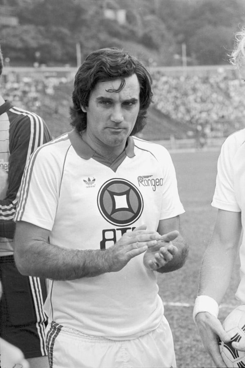 George Best ahead of the Bulova vs Rangers match in November 1982. Photo: M.Chan/SCMP