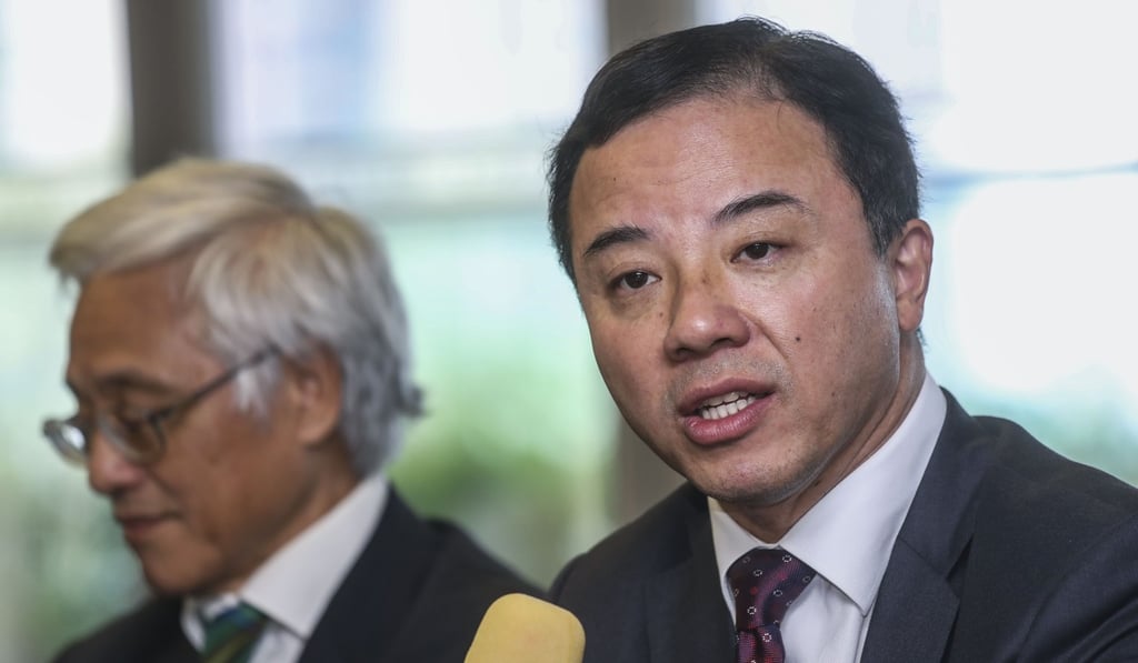 Paul Tam Kwong-hang, left, provost and deputy vice chancellor, University of Hong Kong and Zhang Xiang, president and vice chancellor. Photo: K.Y. Cheng