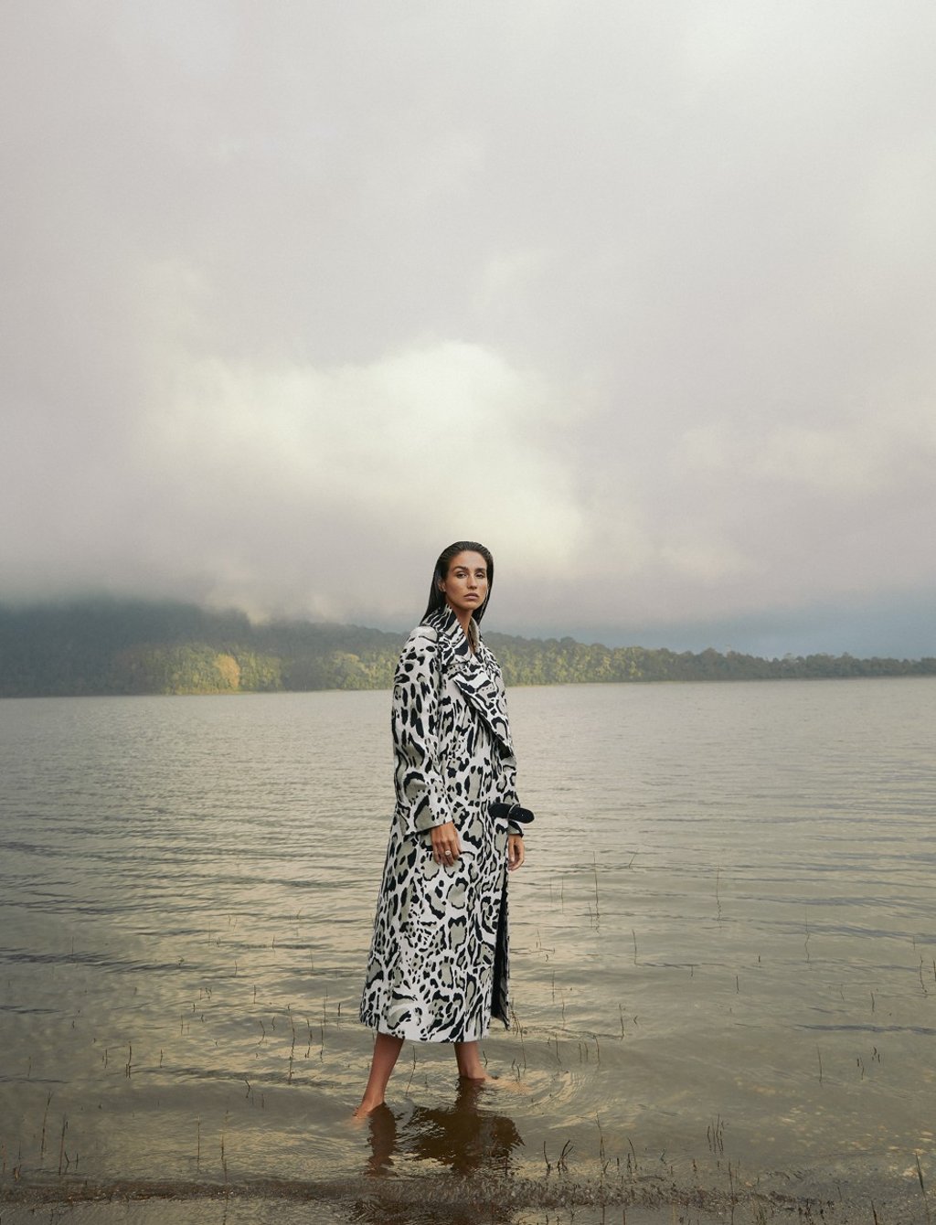 ROBERTO CAVALLICoat, HK$37,500 TOHUM @NET-A-PORTER Ring, HK$3,020