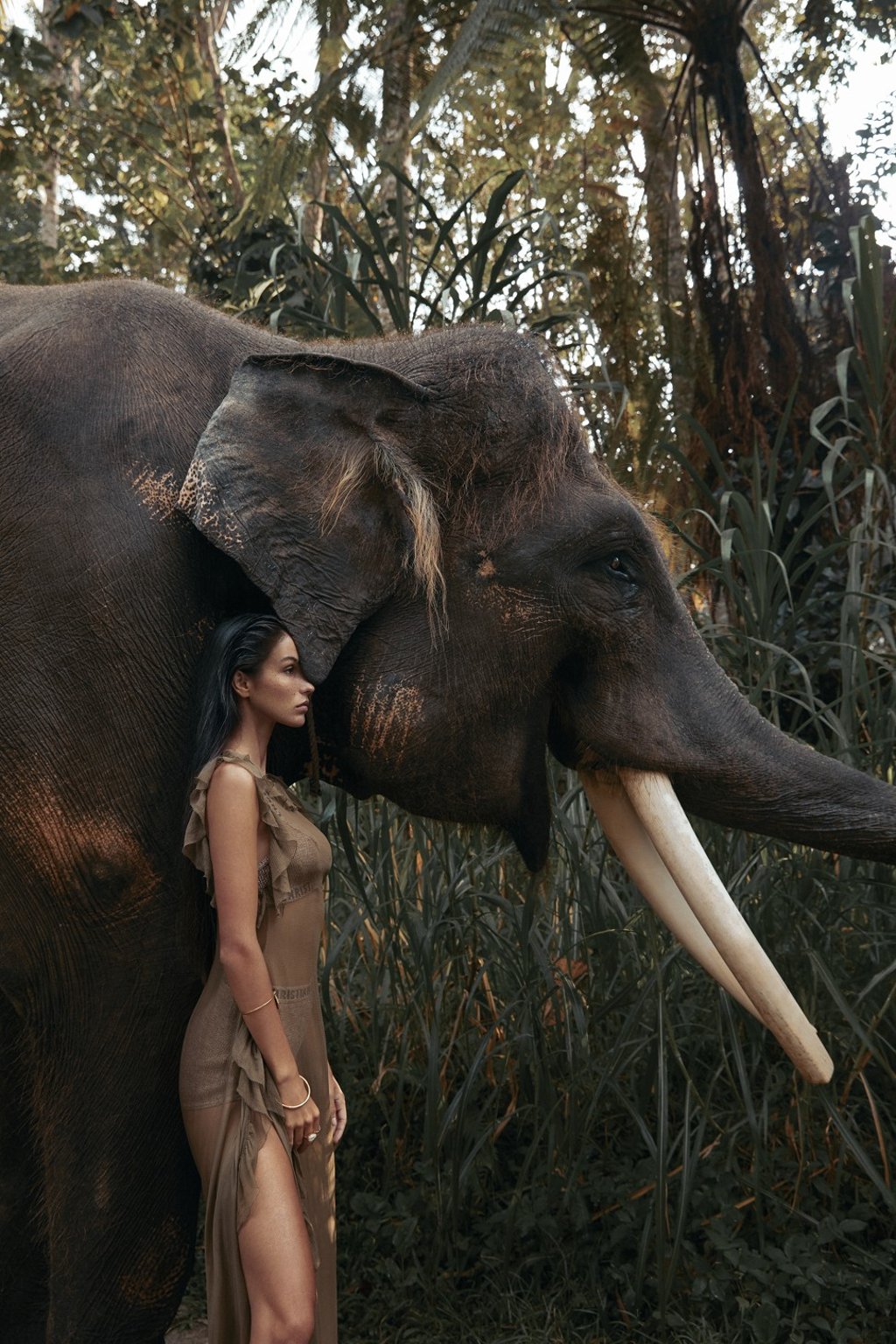 CHRISTIAN DIOR Knitted bra, HK$3,820 Knitted underwear, HK$3,820Dress, HK$79,000 ALIGHIERI Bangle, HK$3,580 Bangle with pendant, HK$2,150TOHUM @NET-A-PORTER Ring, HK$3,020