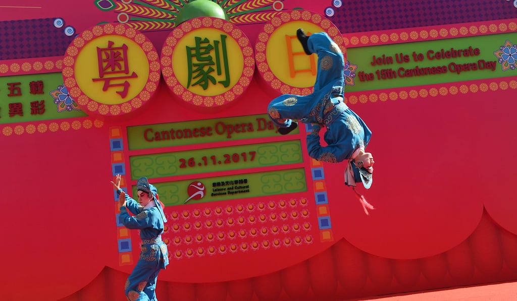 Cantonese opera performances often feature excerpts from different productions and include plenty of action on stage for audiences to admire. Cantonese opera performances often feature excerpts from different productions and include plenty of action on stage for audiences to admire.