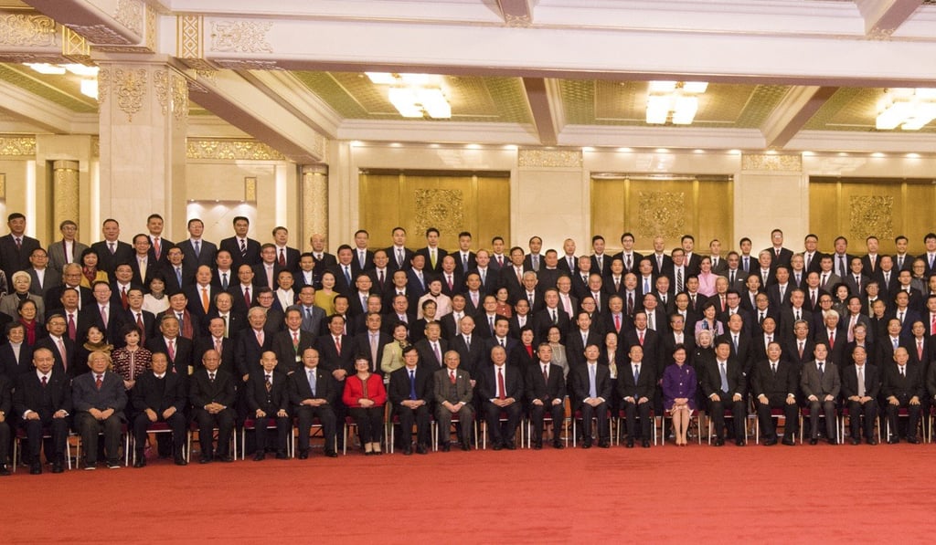 President Xi Jinping with the Hong Kong delegation. Photo: ISD