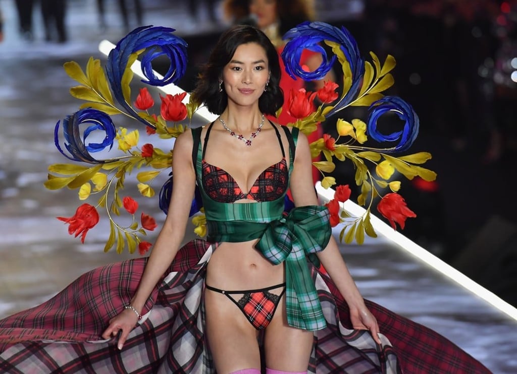 Chinese model Liu Wen walks the runway in New York. Photo: AFP