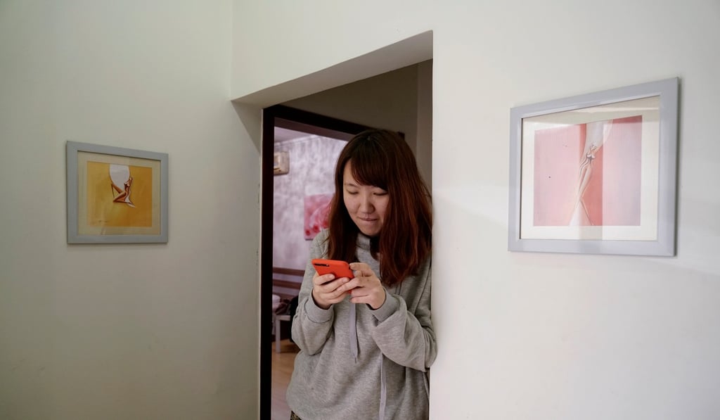 During stressful times, receiving a mobile message of support from a loved one can make a big difference. Photo: Reuters