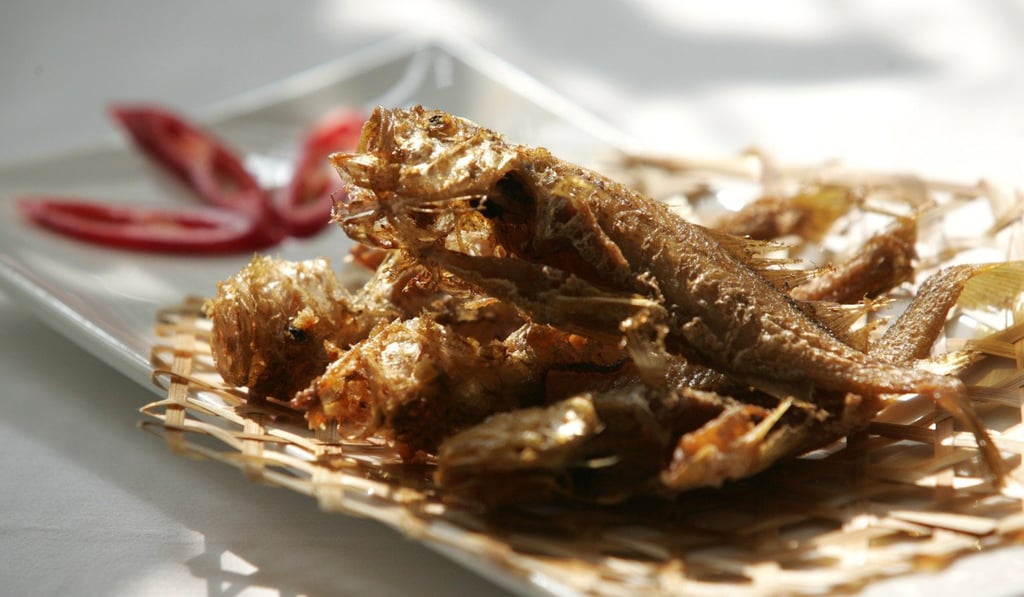 Crispy small yellow croaker with balsamic dressing from The Chairman. Photo: Felix Wong