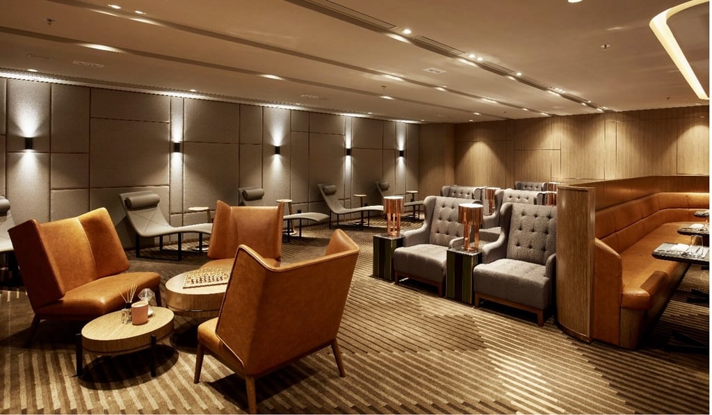 The pay-per-use Plaza Premium Lounge at Hong Kong International Airport.