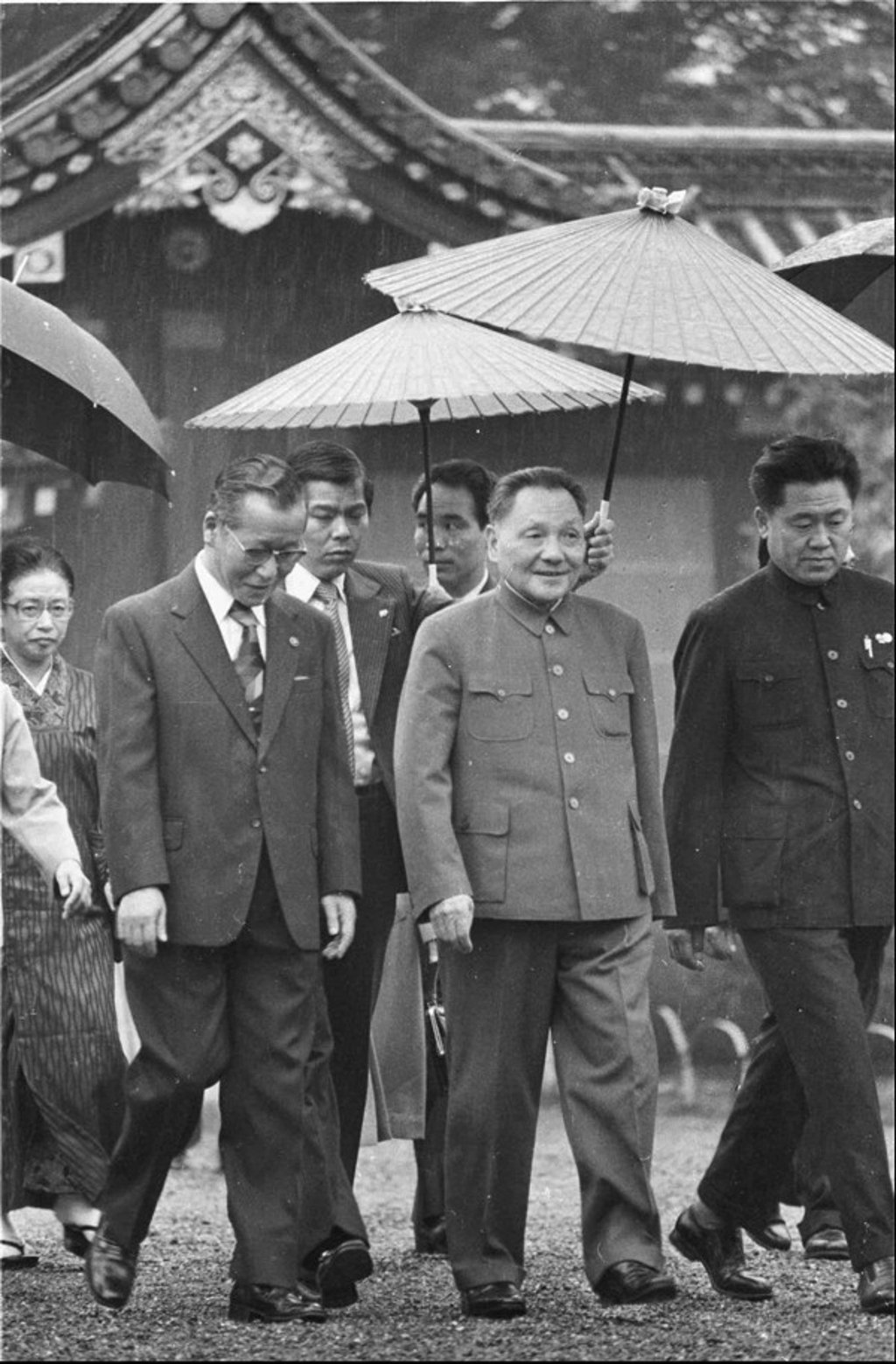 Deng visits Japan in 1978. Photo: AP