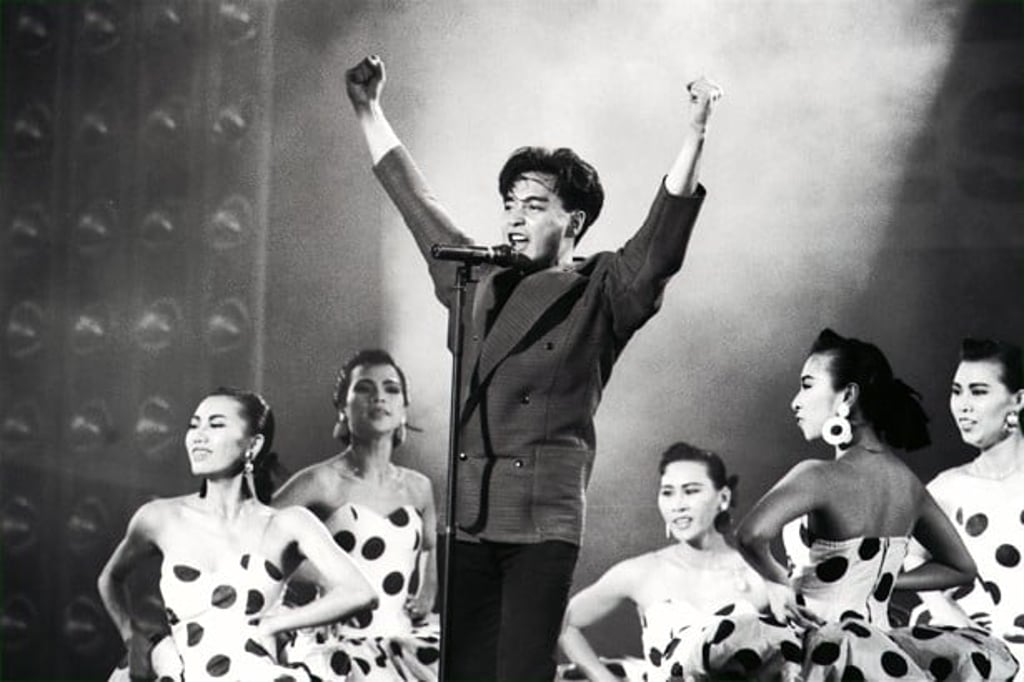 Canto-pop star and actor Leslie Cheung in concert in 1988. Photo: Chu Ming-hoi