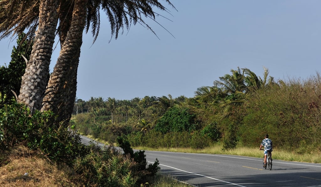 A quiet moment on Kenting’s west coast. Visitor numbers have more than halved since 2015. Photo: Chris Stowers