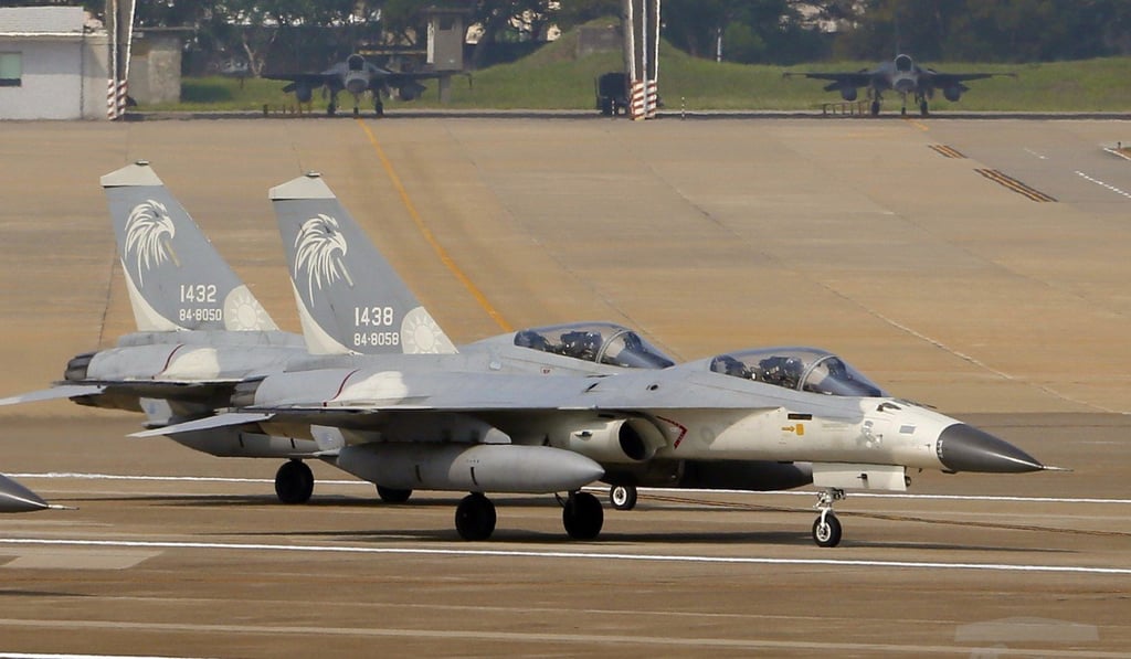 The US made a US$330 million arms sale to Taiwan covering parts for F-16 warplanes as well as other aircraft and aircraft systems. Photo: EPA