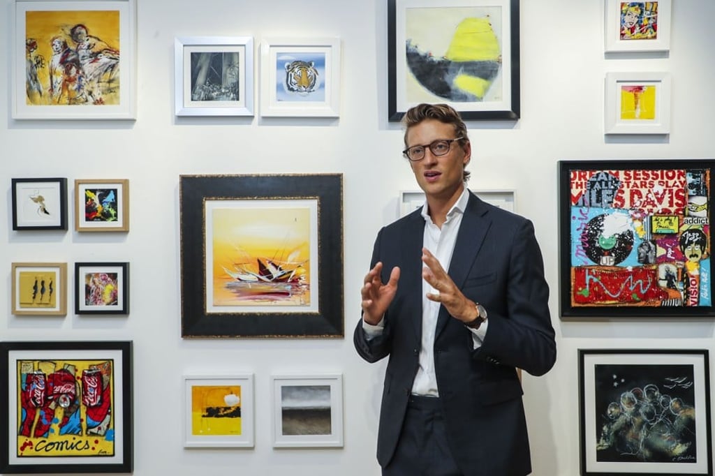 De Villepin is often asked whether he will become an artist.